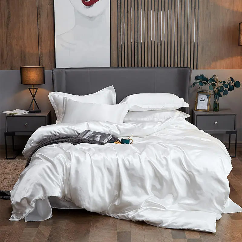 Kit de Roupas de Cama de Cetim