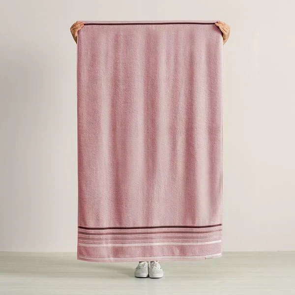 Kit com 15 Toalhas Super Banhão de Alta Maciez e Absorção + 5 Toalhas de Rosto de Brinde